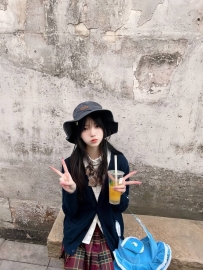 元氣飽滿皮膚細膩 個性爽直 享受你想要的柔情與刺激 賦予你無限的快情感 樂趣