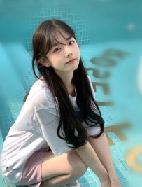 第一次報班 世新學生妹 在校大一 卡哇伊 甜美清秀長相