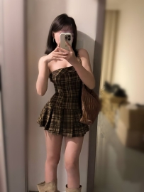 腿長腰細 皮膚白嫩 臉蛋精緻漂亮琳琳 164cm 46kg C奶 23歲