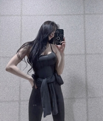 解鎖健身爆乳運動系夏妍妍 165.50.E.26歲 （普拉提老師）