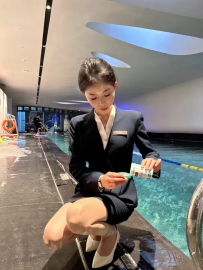 甜美療癒系 · 芯兒  👗 162cm / 46kg / C+ / 26歲聲線甜美動人