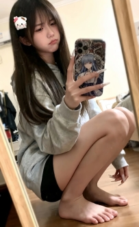 學生妹兼職 臉蛋精緻   魅力無限誘惑 緊緻騷穴 等你來撫慰