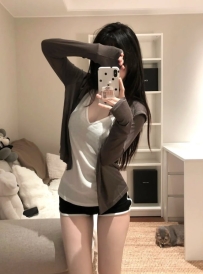 小小  158cmC奶19歲 新下海的妹妹  第一次