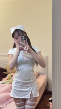 可配合變裝的甜美正妹身材超好  160cm｜45kg｜D罩杯｜23歲