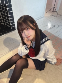 外表清甜像學生系的小隻馬 身體超緊緻反應敏感 很會貼也很會夾