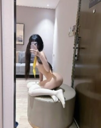 小茗 155/38/C+/18歲 小小一隻超可愛    服務熱情又主動