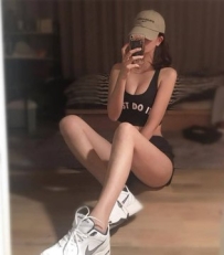 身材火辣 純天然E奶 手感超贊喲  前凸後翹 讓你慾望急速高漲