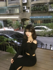 🍵 純欲系店小妹 · 欣欣 長相純欲、圓圓大眼自帶勾人氣場，聲音軟又奶 外表乖巧甜妹