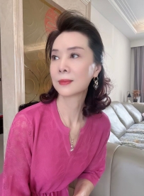 安琪 160cm C奶 40歲少婦兼職 熱情奔放性格open