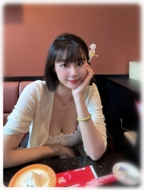 質感女神 #保險業務 雨葵 165公分|E罩杯|25歲