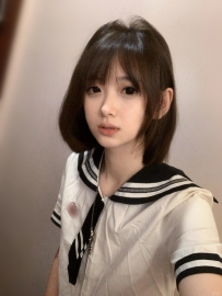 若兒 158cm.45kg.Ccup.21歲  笑起來很甜