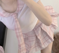 清純學生妹單純經驗少 靦腆害羞 小白兔呼之欲出