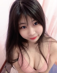 可無套吹 可殘廢澡  可顏射    翹臀 還會自帶情趣棒 增加愛愛的情調