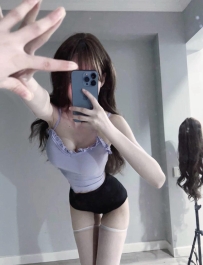 #鄰家妹妹的外型 清純可愛的外表下卻是個騷底的小淫娃