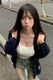 欣欣 160cm D奶 47kg 20歲 柔韌度很強 櫻桃小嘴特別會含
