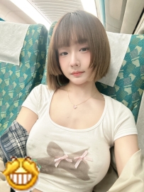 160cm / 45kg / E奶 / #初戀系臉蛋 學生妹 欣妍 20歲