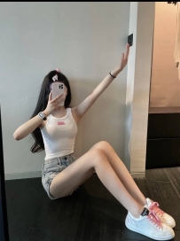 服務熱情 聲音好聽 健談不冷場 皮膚白皙卡妹 166cm C奶 21歲