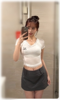 紫嫻 160.46.C.24歲 俏皮溫柔型 皮膚白皙