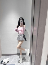 小艾 157.44.B+.20歲 漂亮 美乳好親   反差女學生