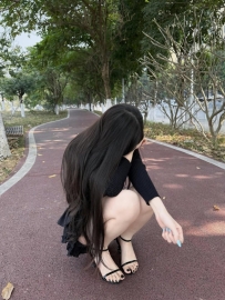 < #高雄推薦 > 舒舒 165.48.C.23歲 嫩穴緊致溼滑，淫蕩騷妹妹！