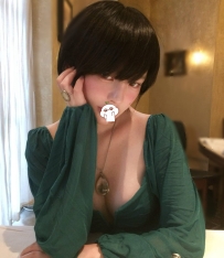 台南莎辣 165cm D 47 kg 24歲奶大 腰細 屁股翹 床上超級會扭