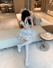 糖糖  156.B.40kg.19歲 聲音甜美 大眼 膚白 敏感 性感正妹 蜜穴小 粉嫩鮑魚