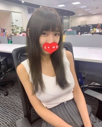 嬌小清純，淫水多耐操，小害羞內心很饑渴，喜歡男人圍繞這她轉，荷爾蒙就躁動了