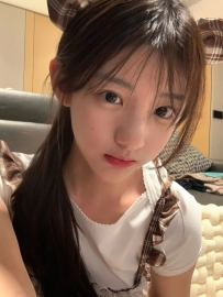 嬌小學生控必約😘 清新可愛外型,鄰家貼心個性,全程乖巧有女友感☺️只要不變態玩法,她
