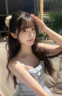 高雄 糖果 160cm 20歲 C奶  可愛炸裂，微笑像蜜糖般黏人，